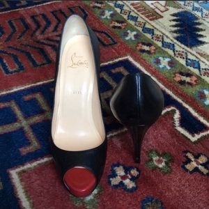 Christian Louboutin Peep Toe Pumps- Black